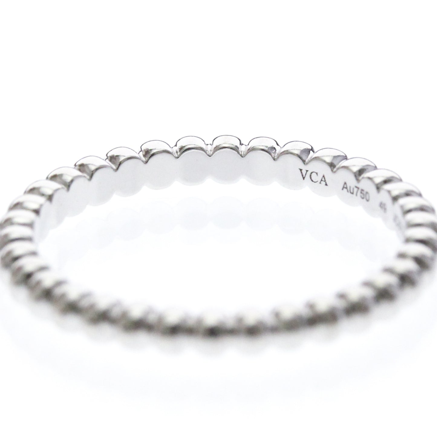 Van Cleef & Arpels Perlee · 18K White Gold