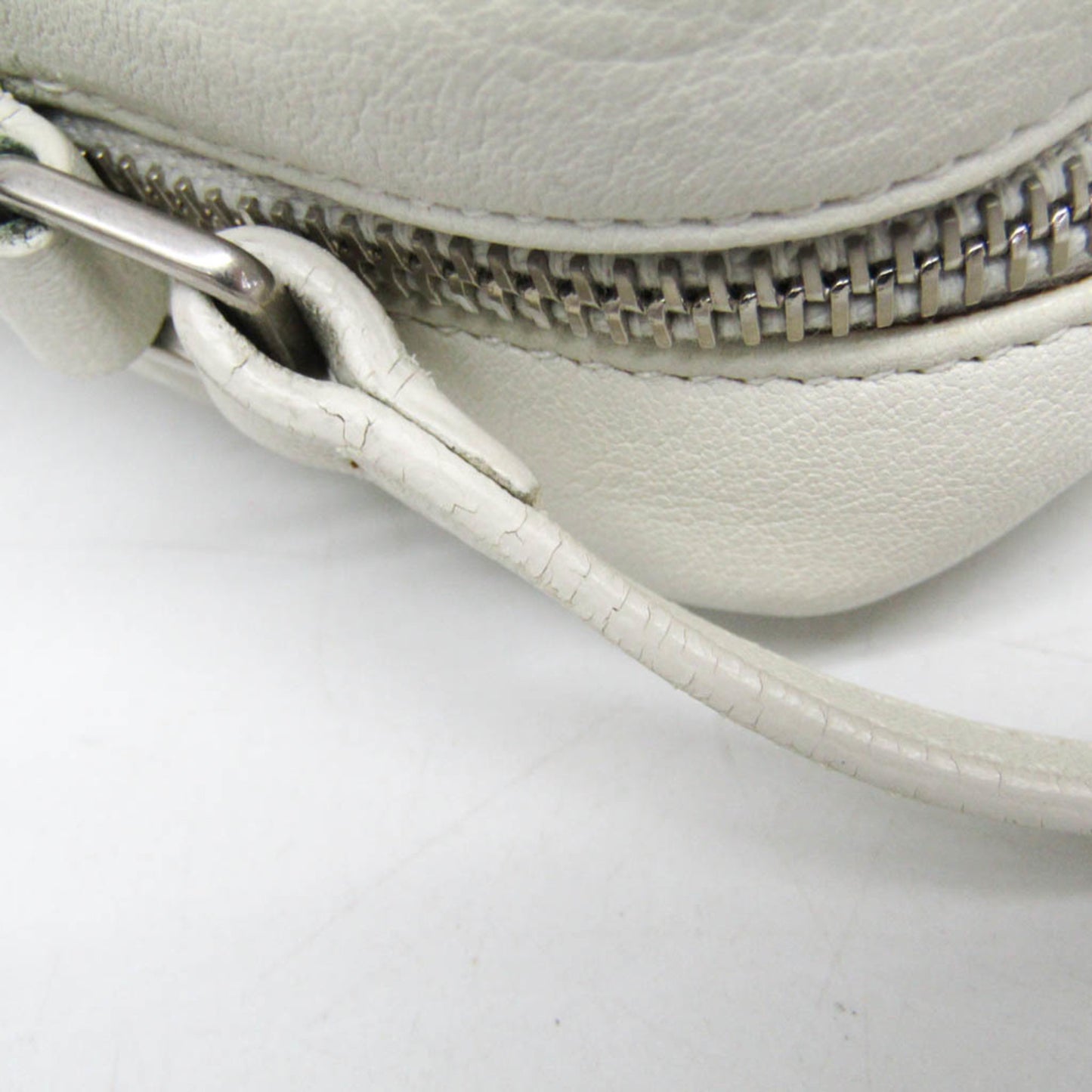 Saint Laurent Lou · Calfskin