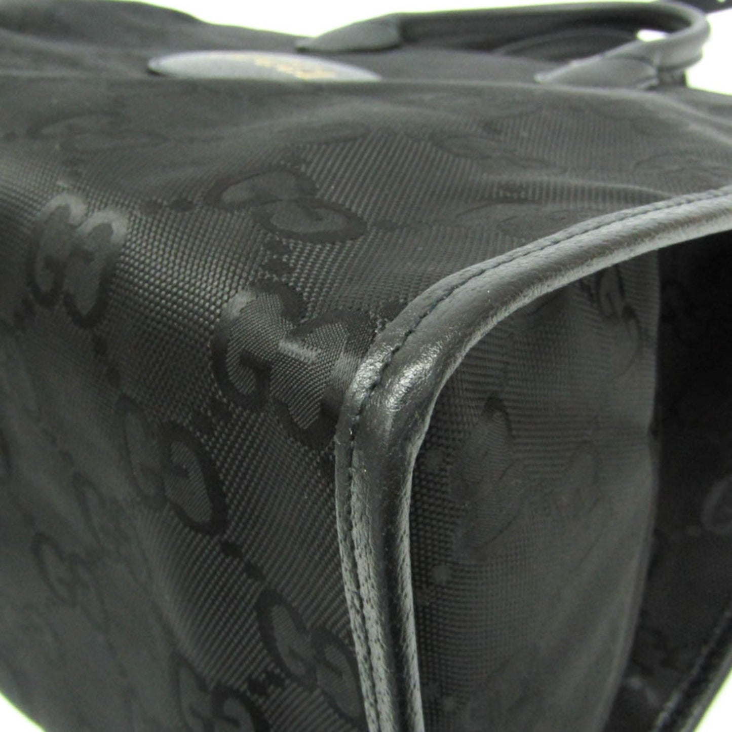 Gucci Off The Grid · GG Nylon Canvas