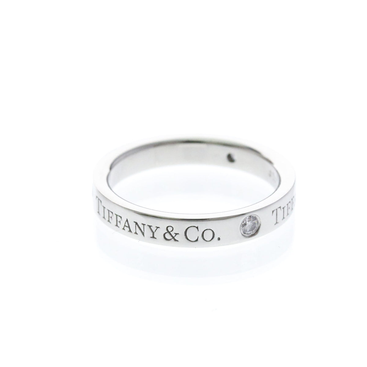 Tiffany Flat Band · Three Diamonds · Platinum