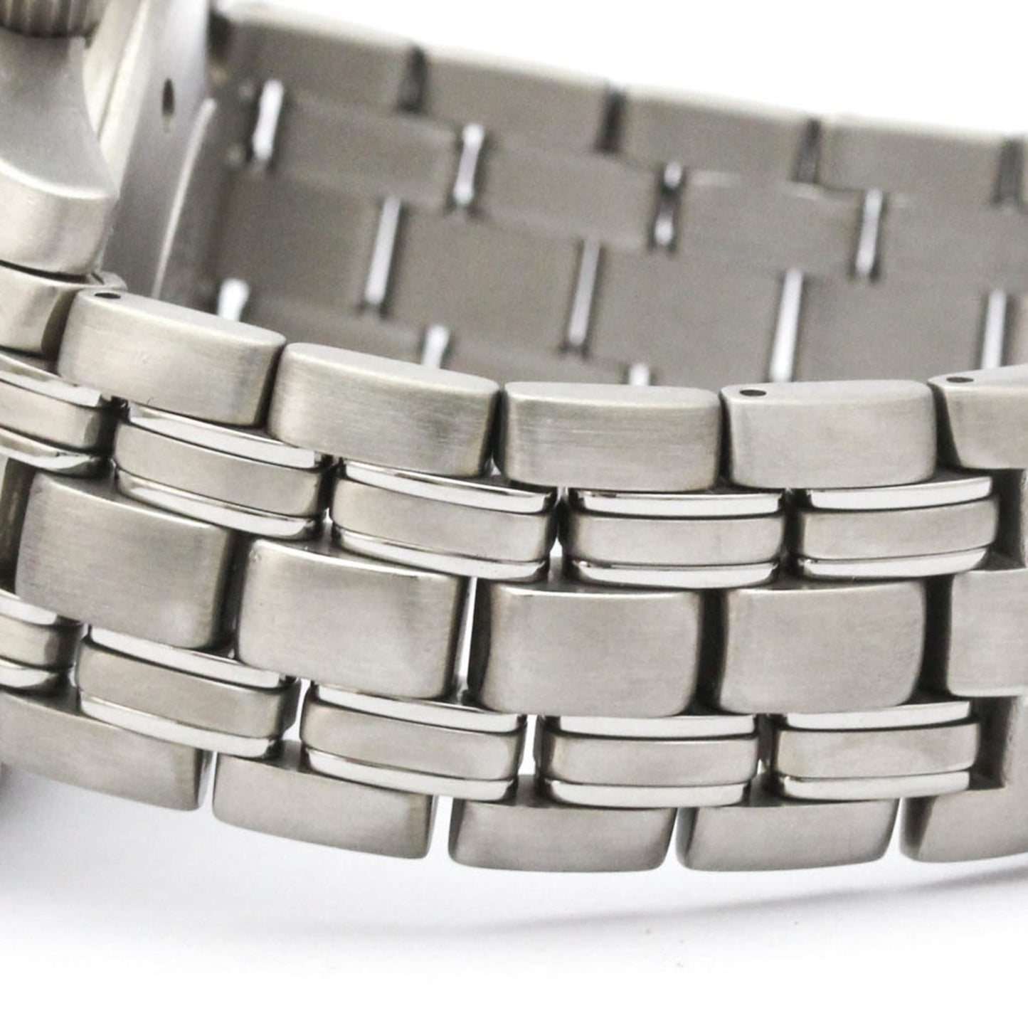 Omega Seamaster Professional 300M · Titanium