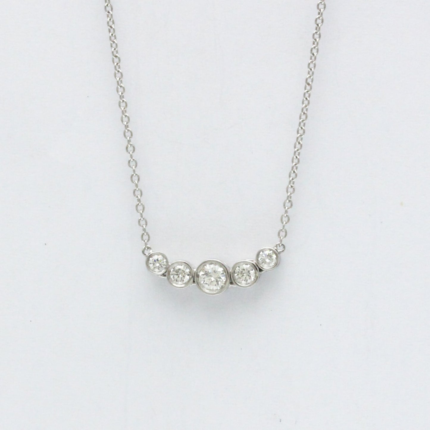 Tiffany Jazz Graduated · Platinum · Diamond