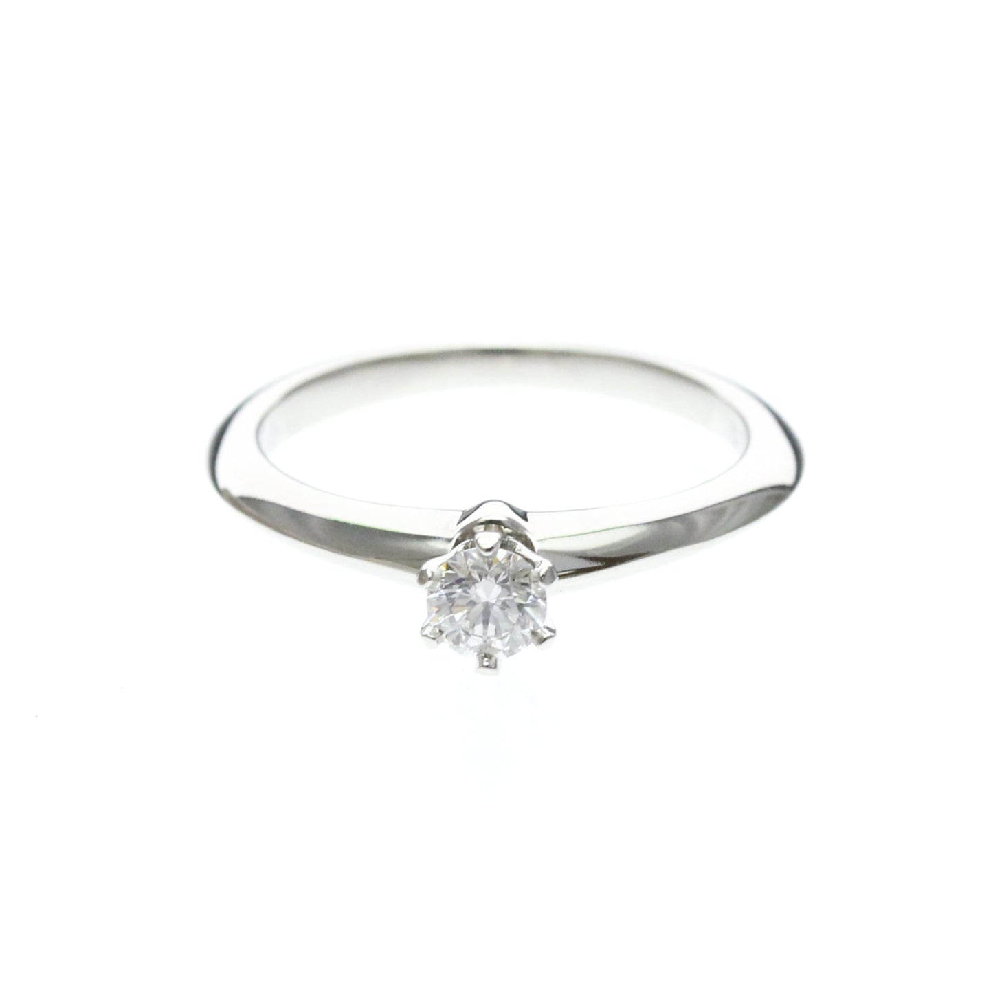 Tiffany Solitaire · Platinum · Diamond