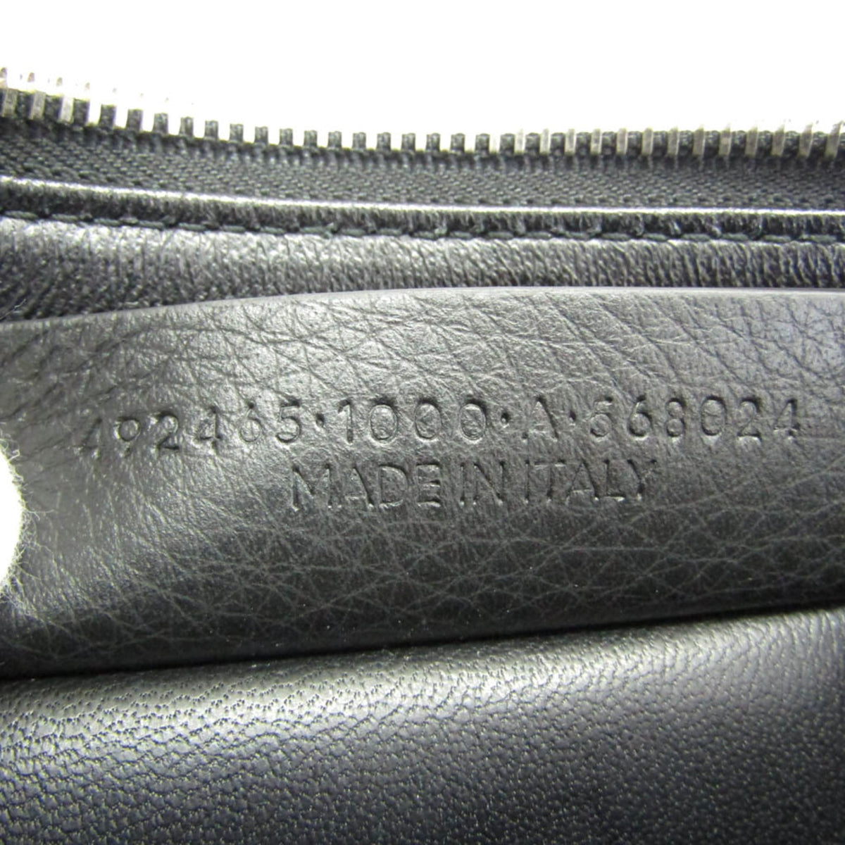 Balenciaga Everyday Pouch · Leather