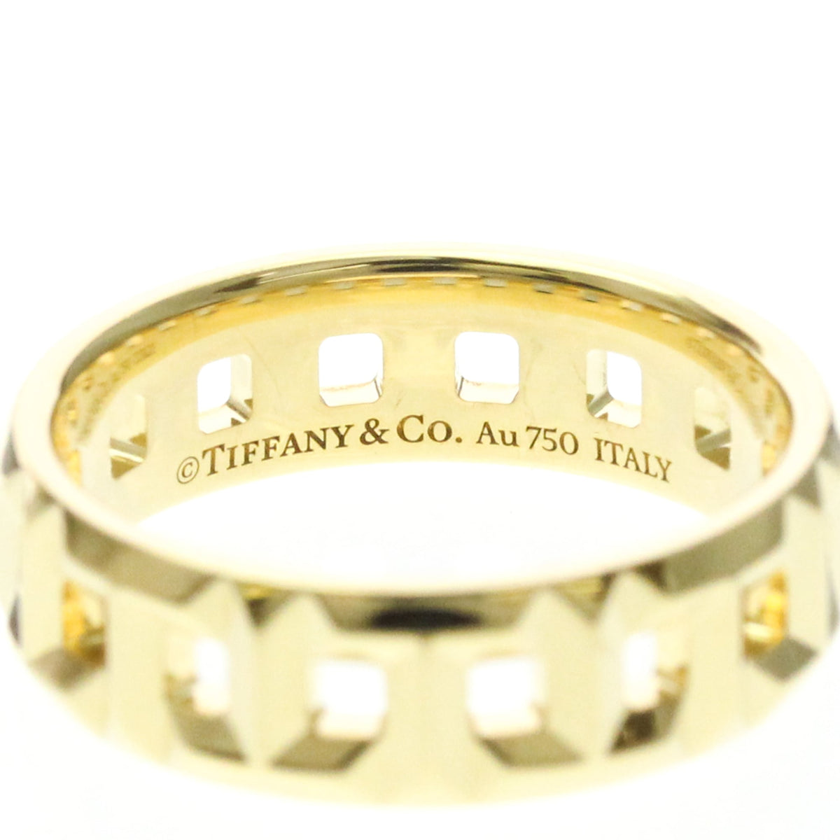 Tiffany T True Wide · 18K Yellow Gold