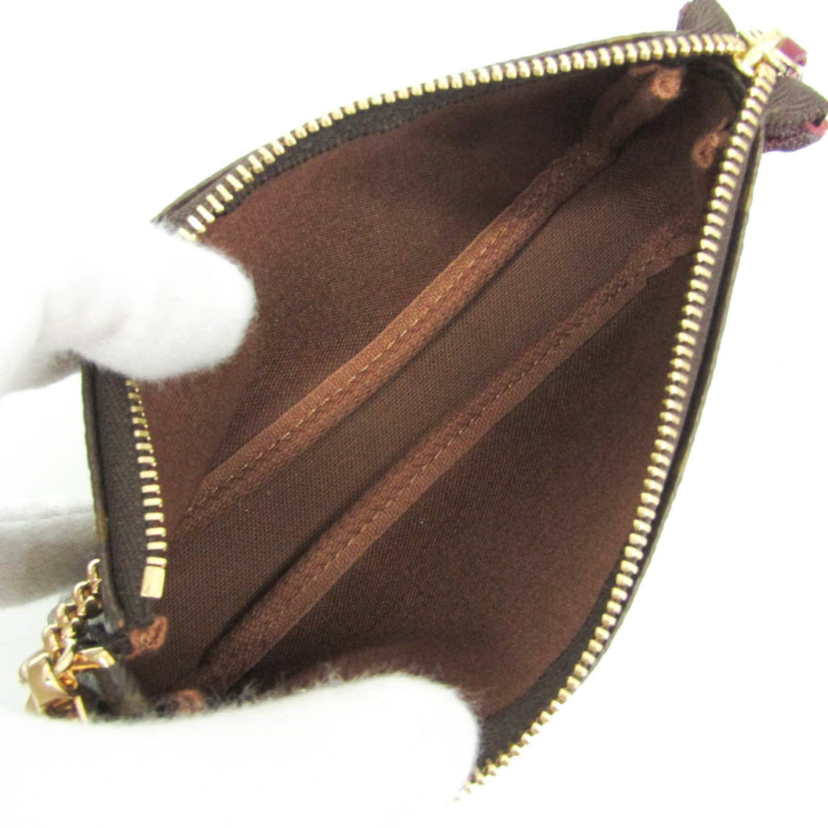 Louis Vuitton Mini Pochette · Label Collection