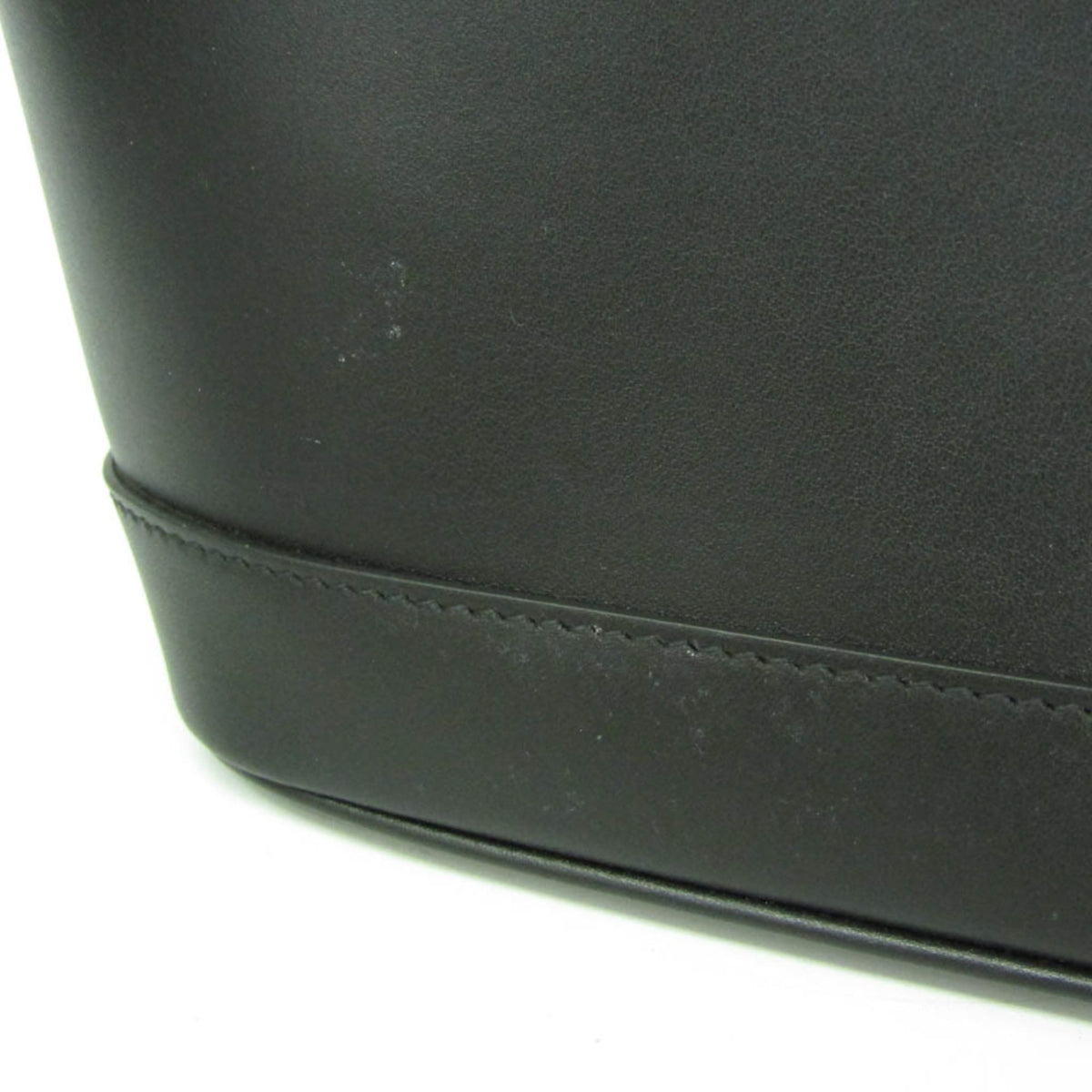 Salvatore Ferragamo Charming Tote · Leather
