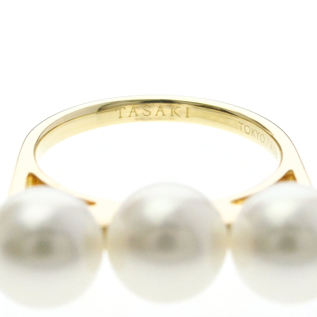 Tasaki Balance Ella · 18K Yellow Gold · Pearl