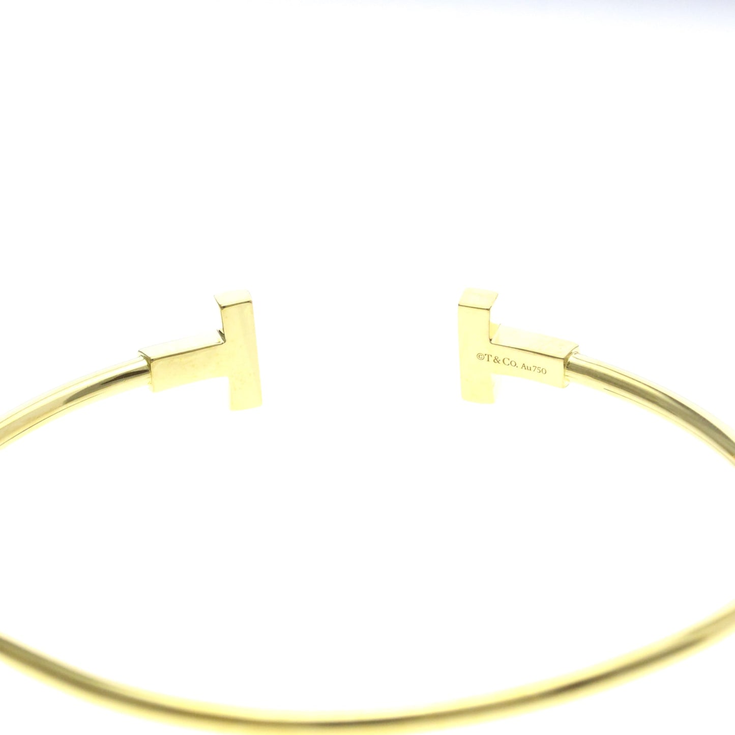 Tiffany T Wire · 18K Yellow Gold Bangle