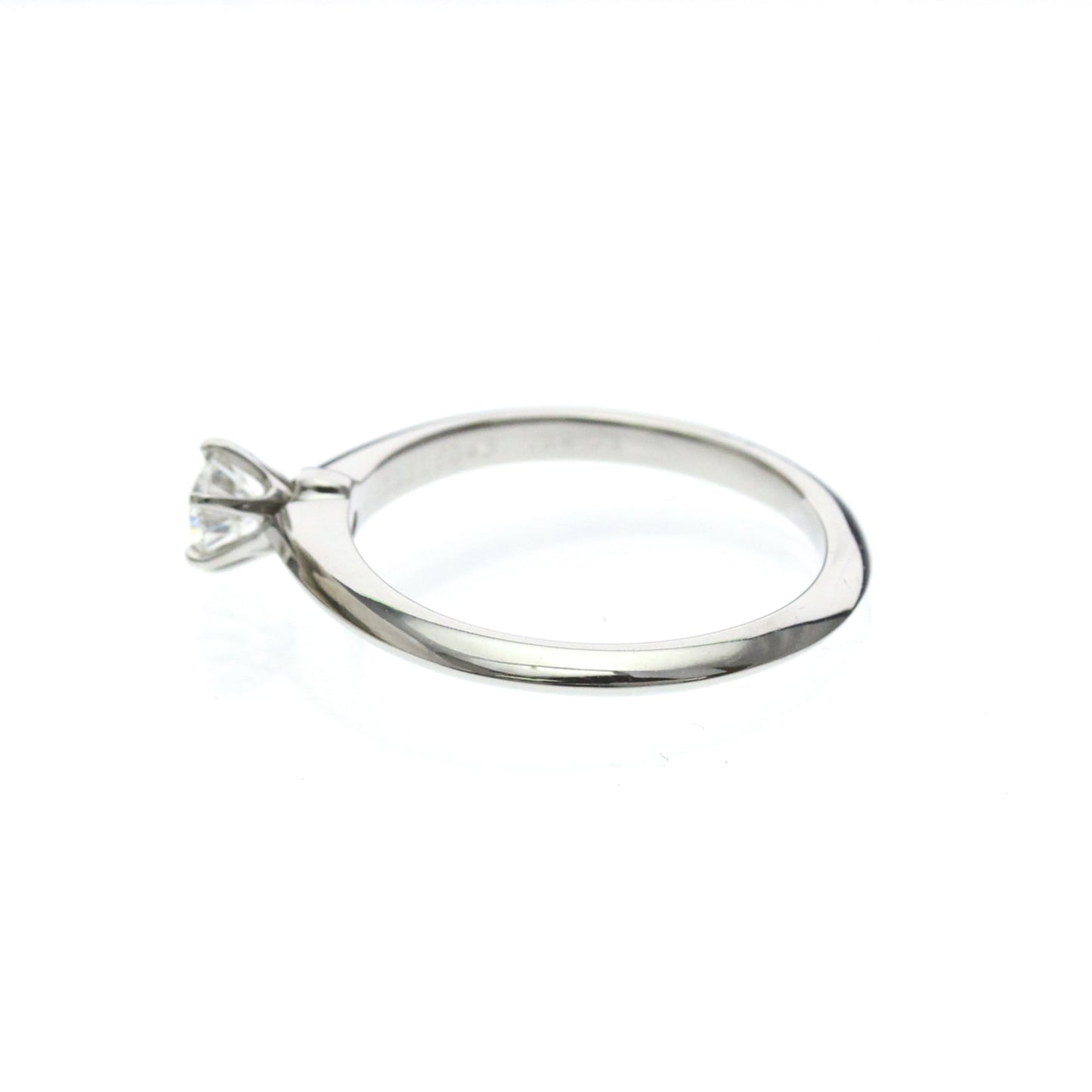 Tiffany Solitaire · Platinum · Diamond