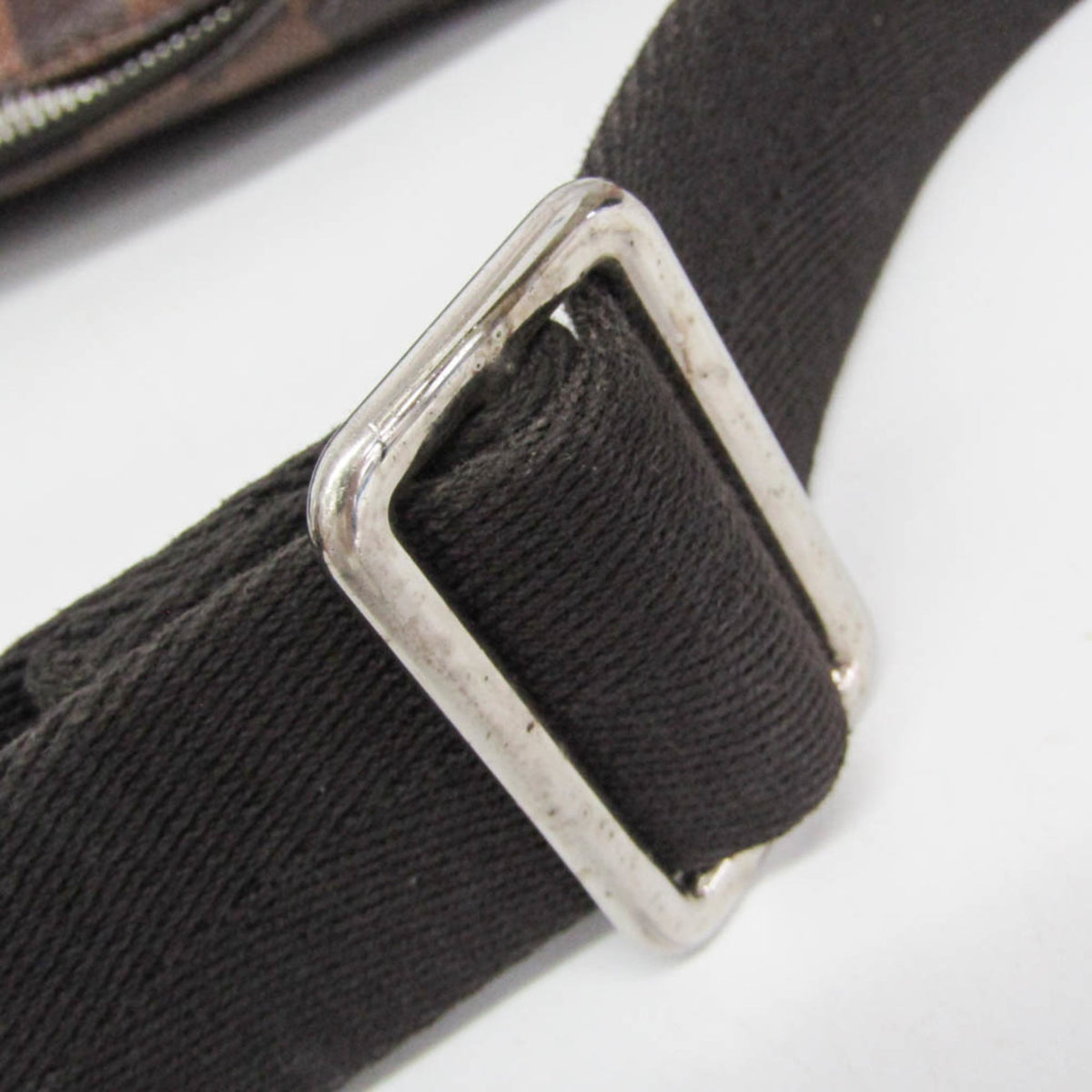 Louis Vuitton Jake Messenger MM · Damier Ebene