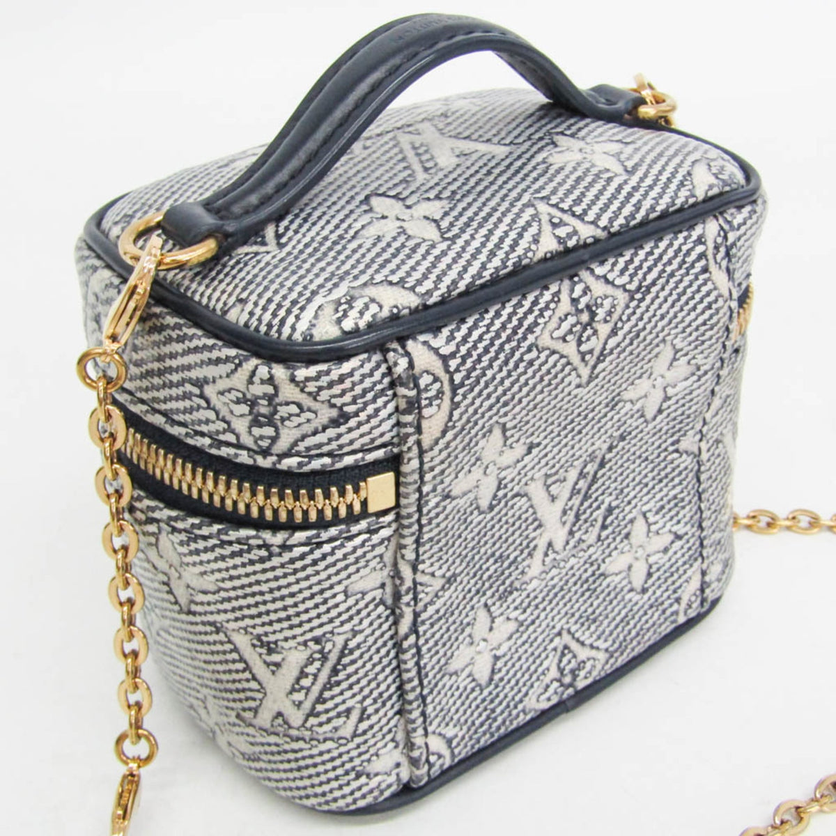 Louis Vuitton Monogram Laminated Jacquard