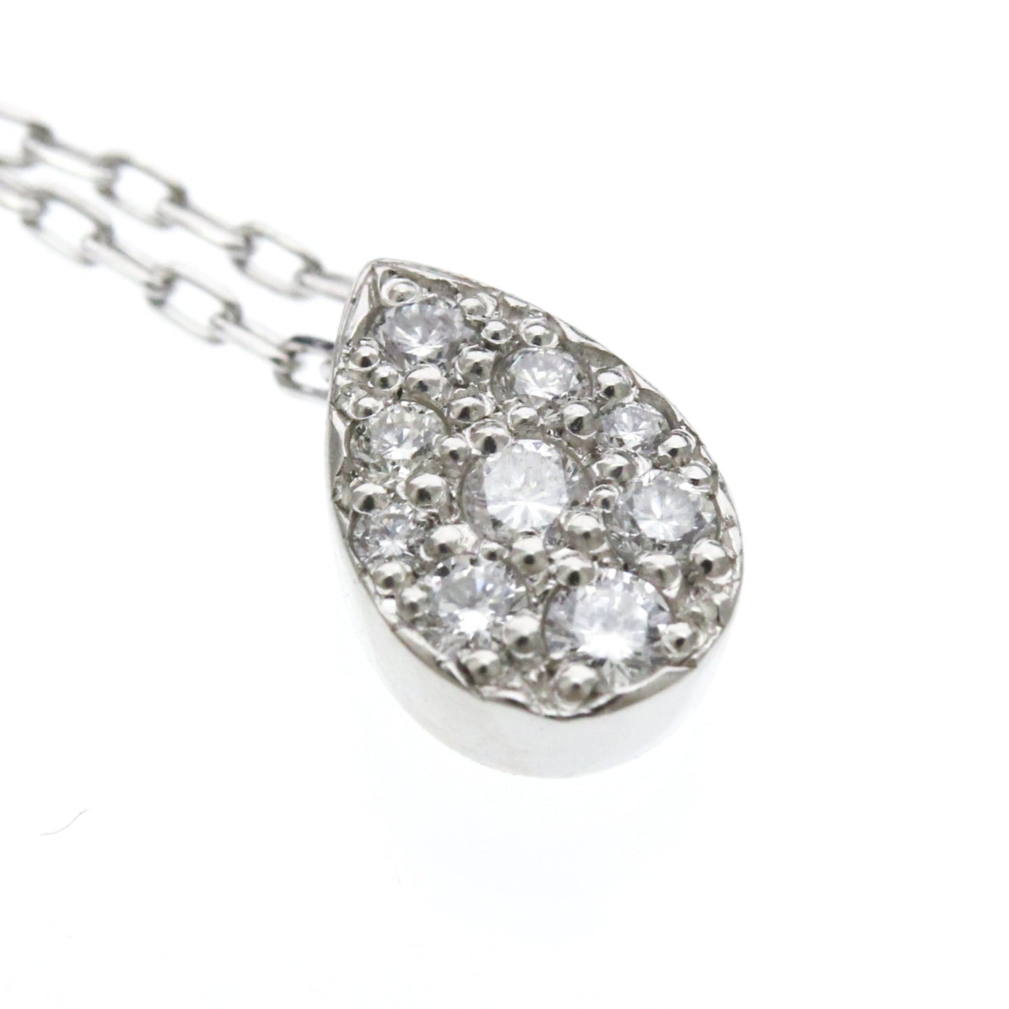 Vendome Aoyama · Pear Diamond · Platinum