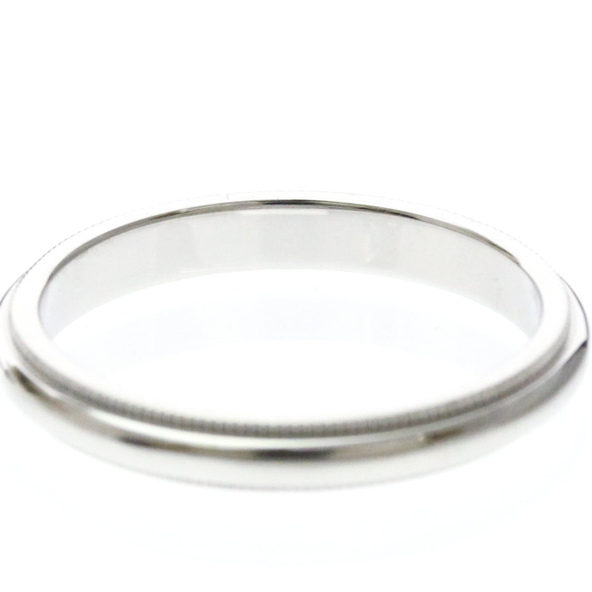 Tiffany Milgrain Band · Platinum