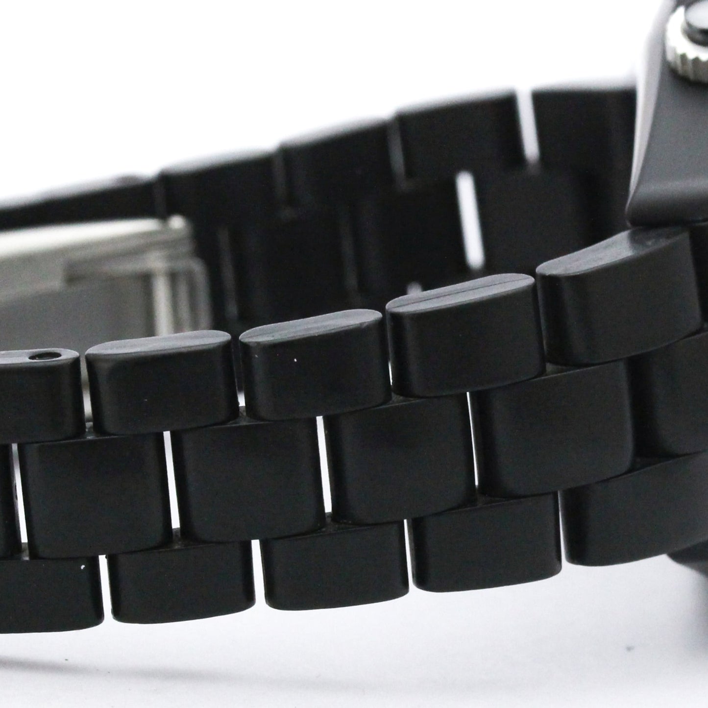 Chanel J12 Super Leggera · Ceramic · Automatic