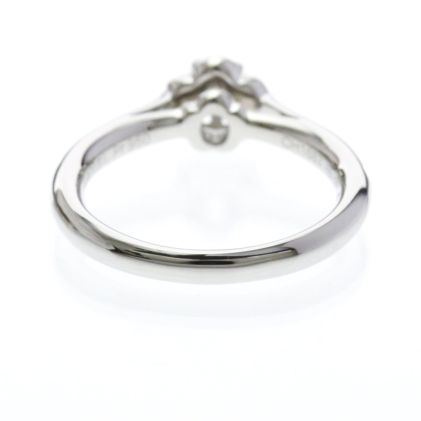 Chanel Camellia · Platinum · Diamond