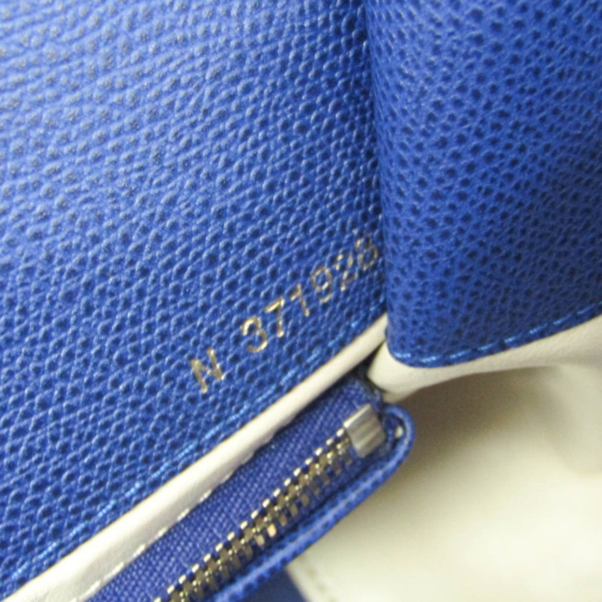 Valextra B Cube · Leather