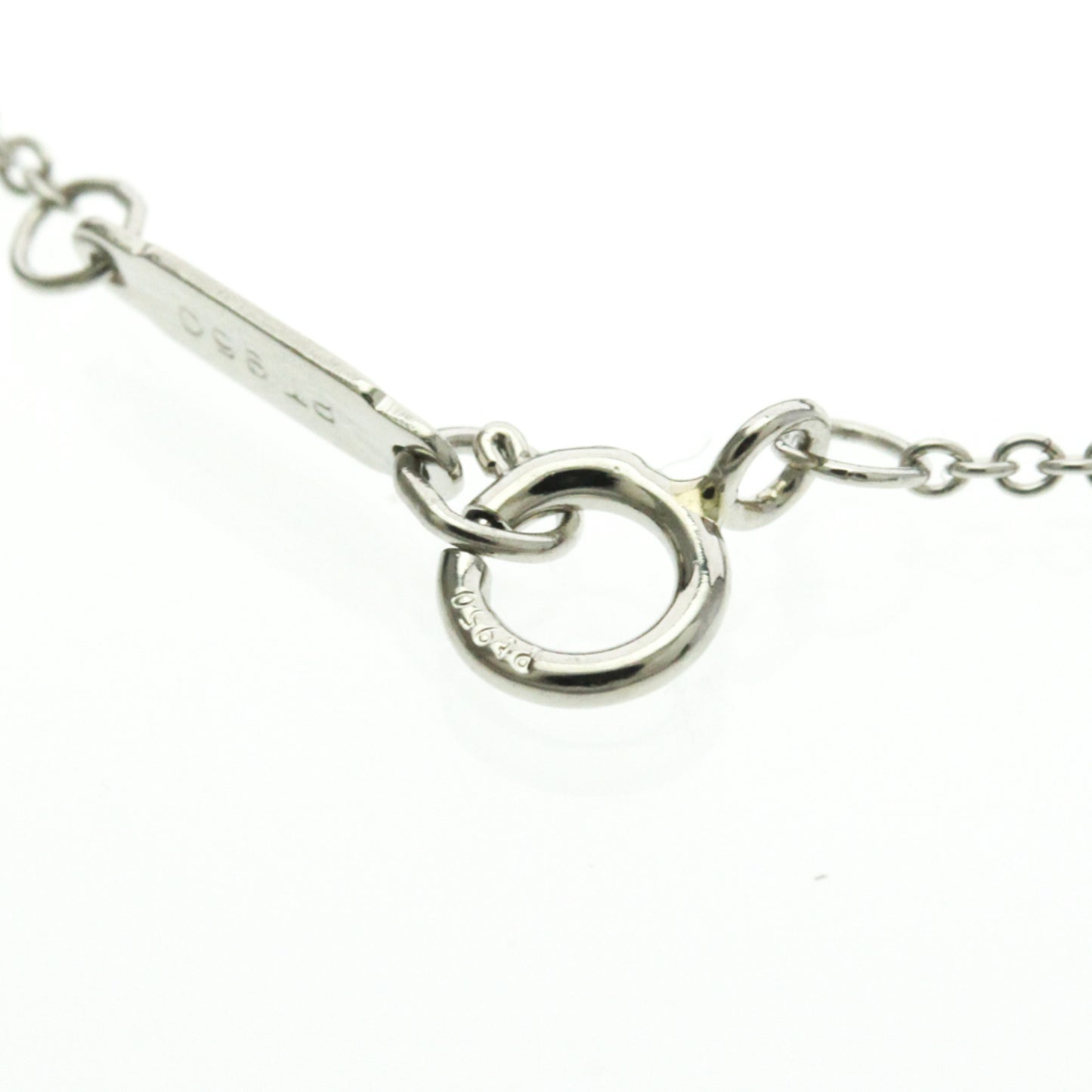Tiffany · Platinum Diamond Flower Pendant