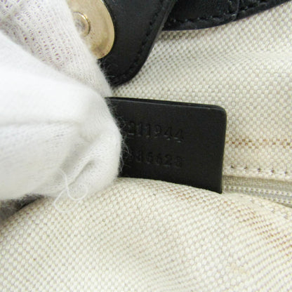 Gucci Sukey · GG Canvas · Leather