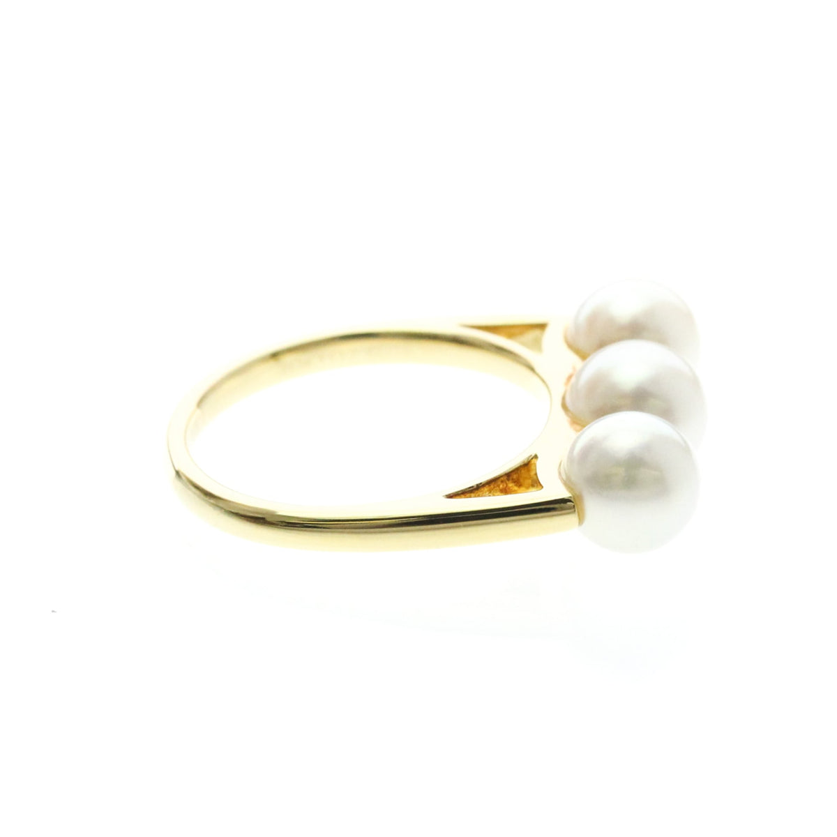 Tasaki Balance Era · 18K Yellow Gold · Pearl