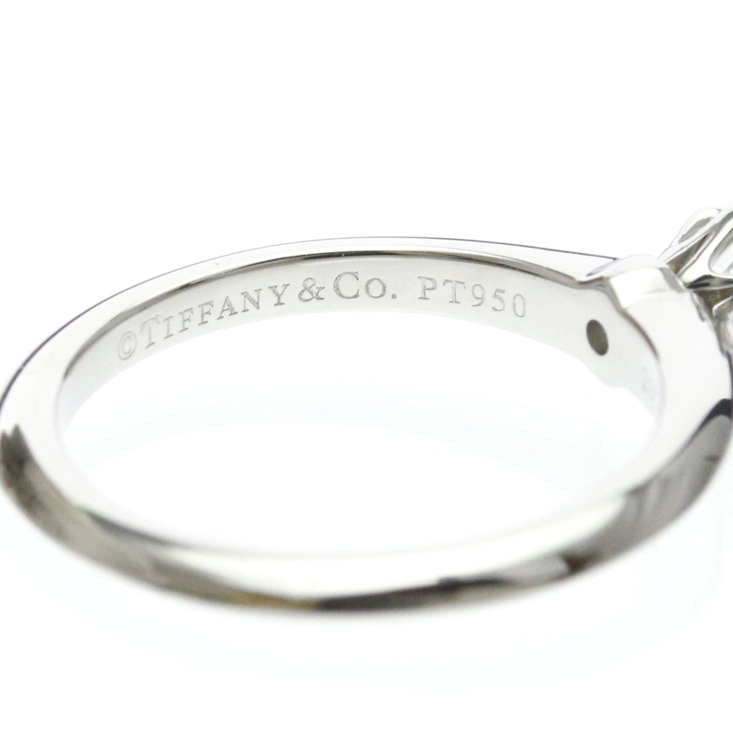 Tiffany Solitaire · Platinum · Diamond