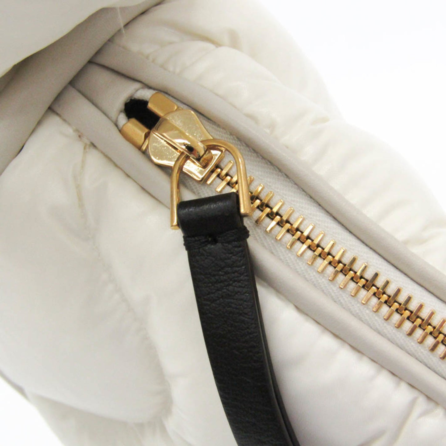 Moncler Delilah · Nylon
