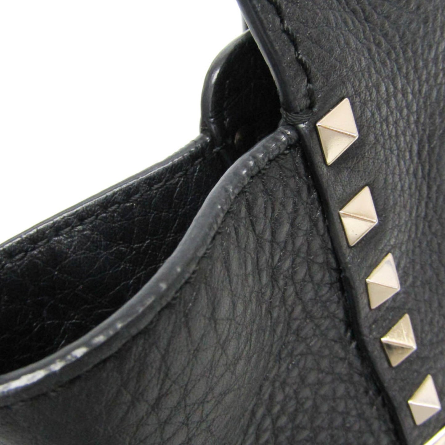 Valentino Garavani Lock Studs · Leather