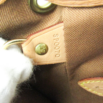 Louis Vuitton Montsouris MM · Monogram