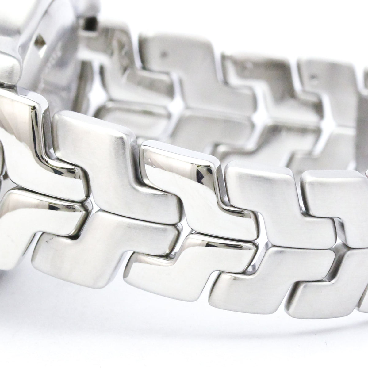 Tag Heuer Link · Mother-of-Pearl · Steel