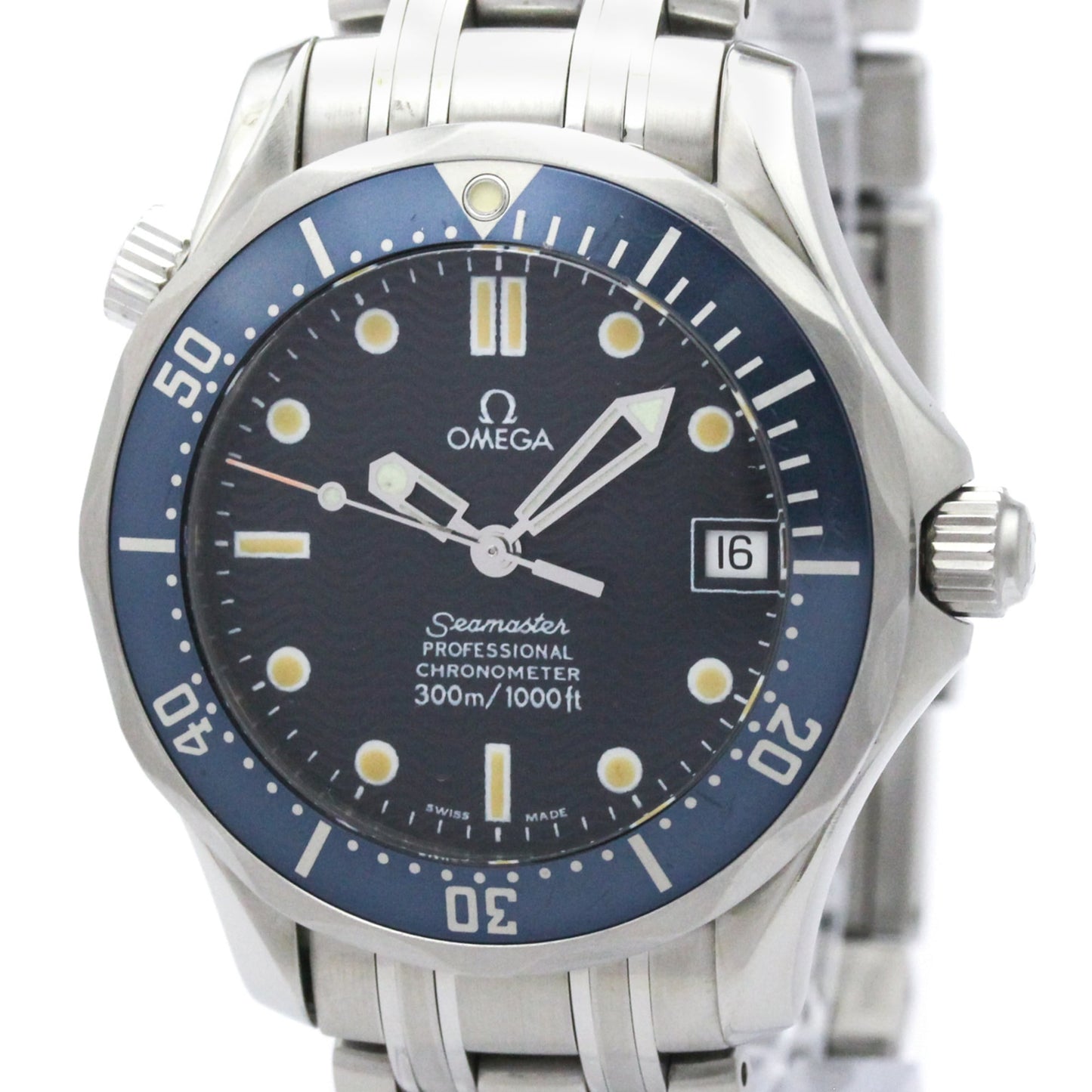 Omega Seamaster Professional 300M · Steel