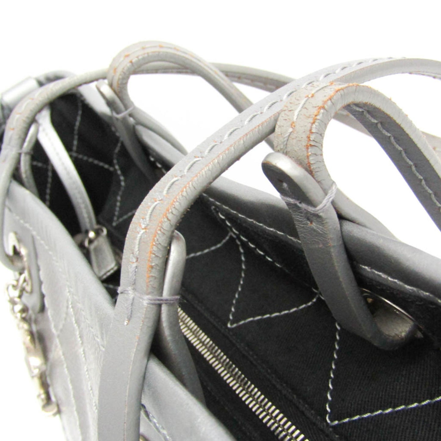 Chanel On the Road · Grained Calfskin