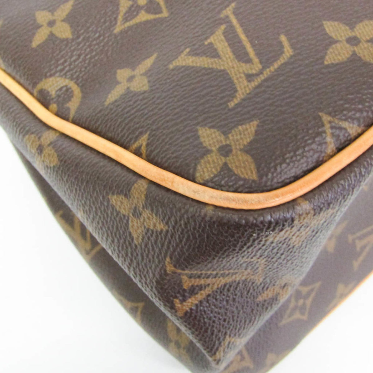Louis Vuitton Batignolles Vertical · Monogram