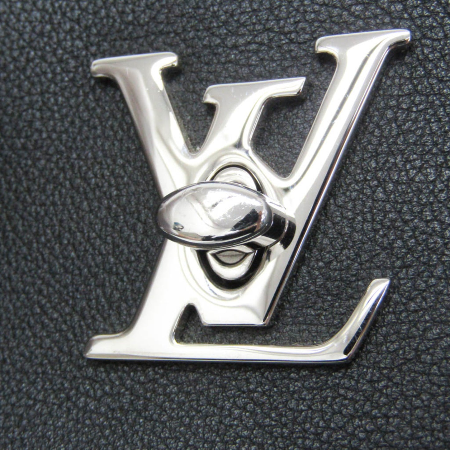 Louis Vuitton Lock Me Cabas · Calfskin Tote