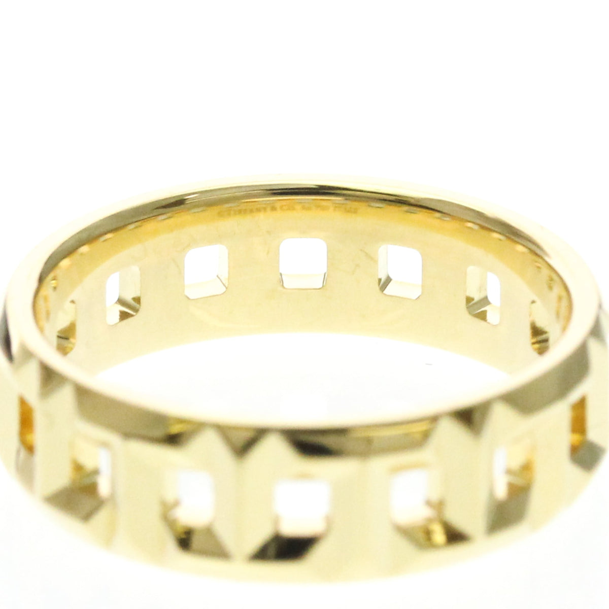 Tiffany T True Wide · 18K Yellow Gold