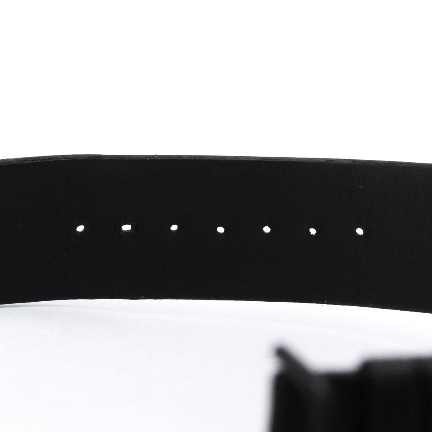 Omega Art Collection · Ceramic · Quartz