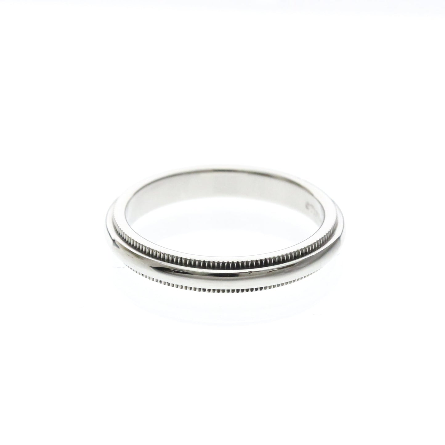 Tiffany Milgrain · Platinum