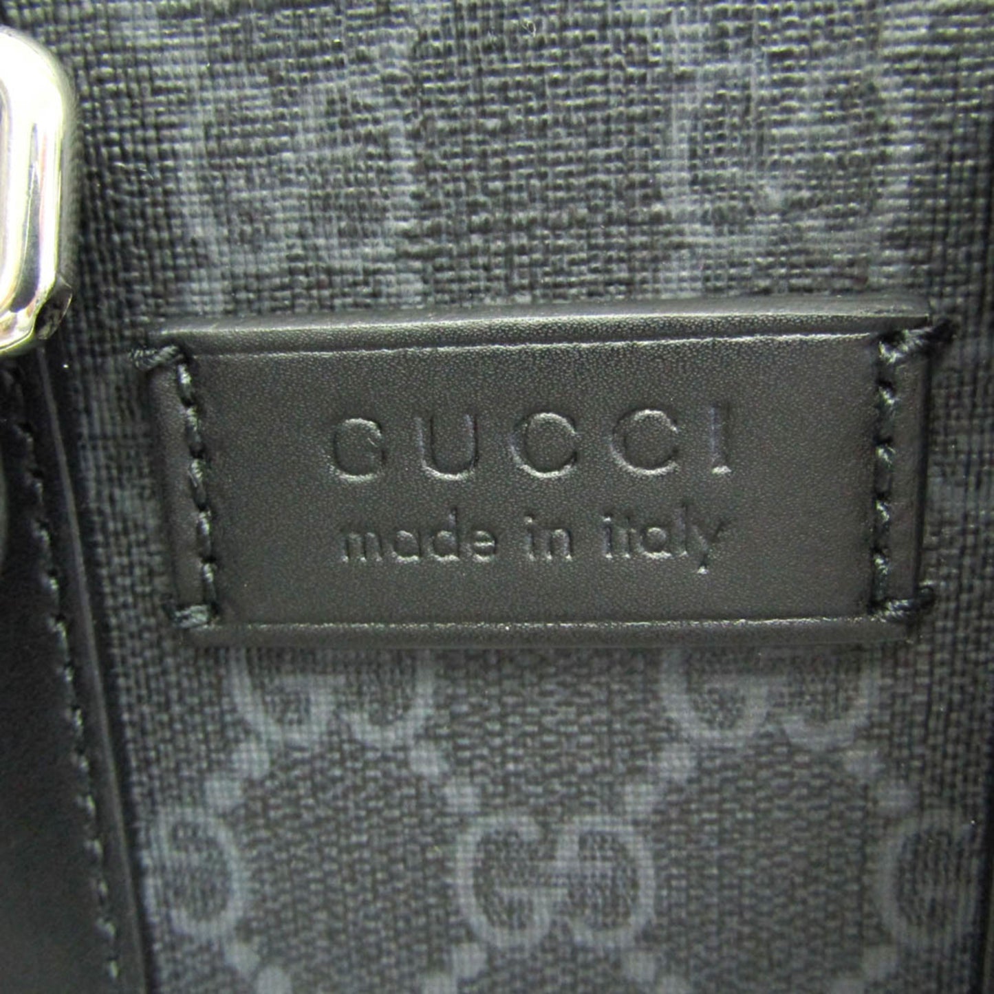 Gucci · GG Supreme Shoulder Bag