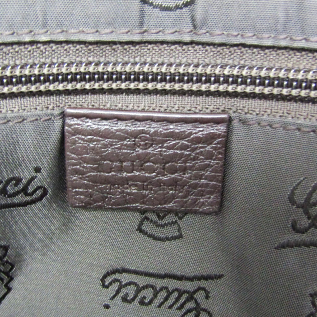 Gucci Guccissima · Leather Messenger