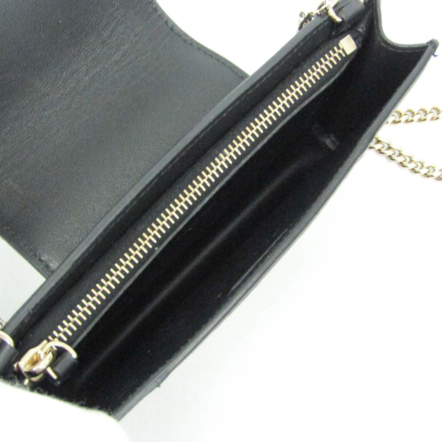 Valentino Garavani V Logo · Chain Pouch
