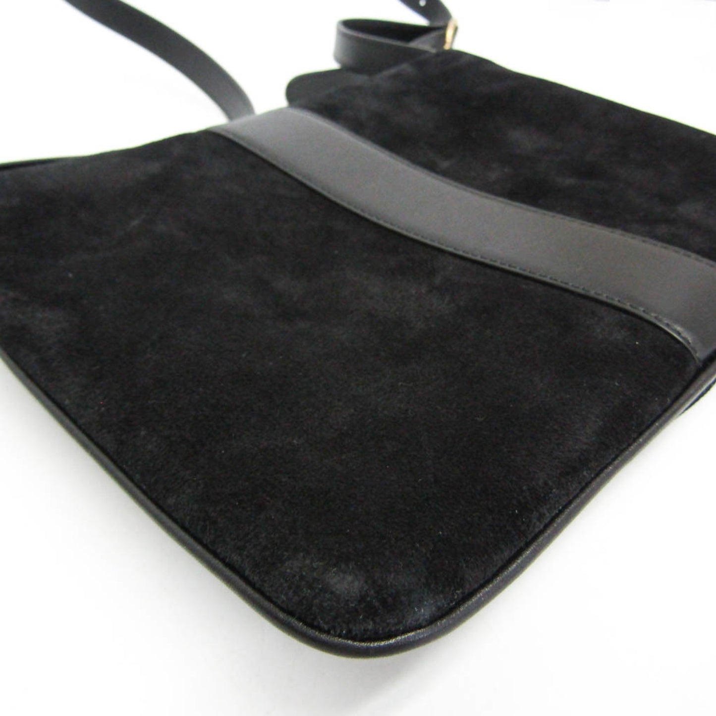 Gucci Arli · Suede Leather
