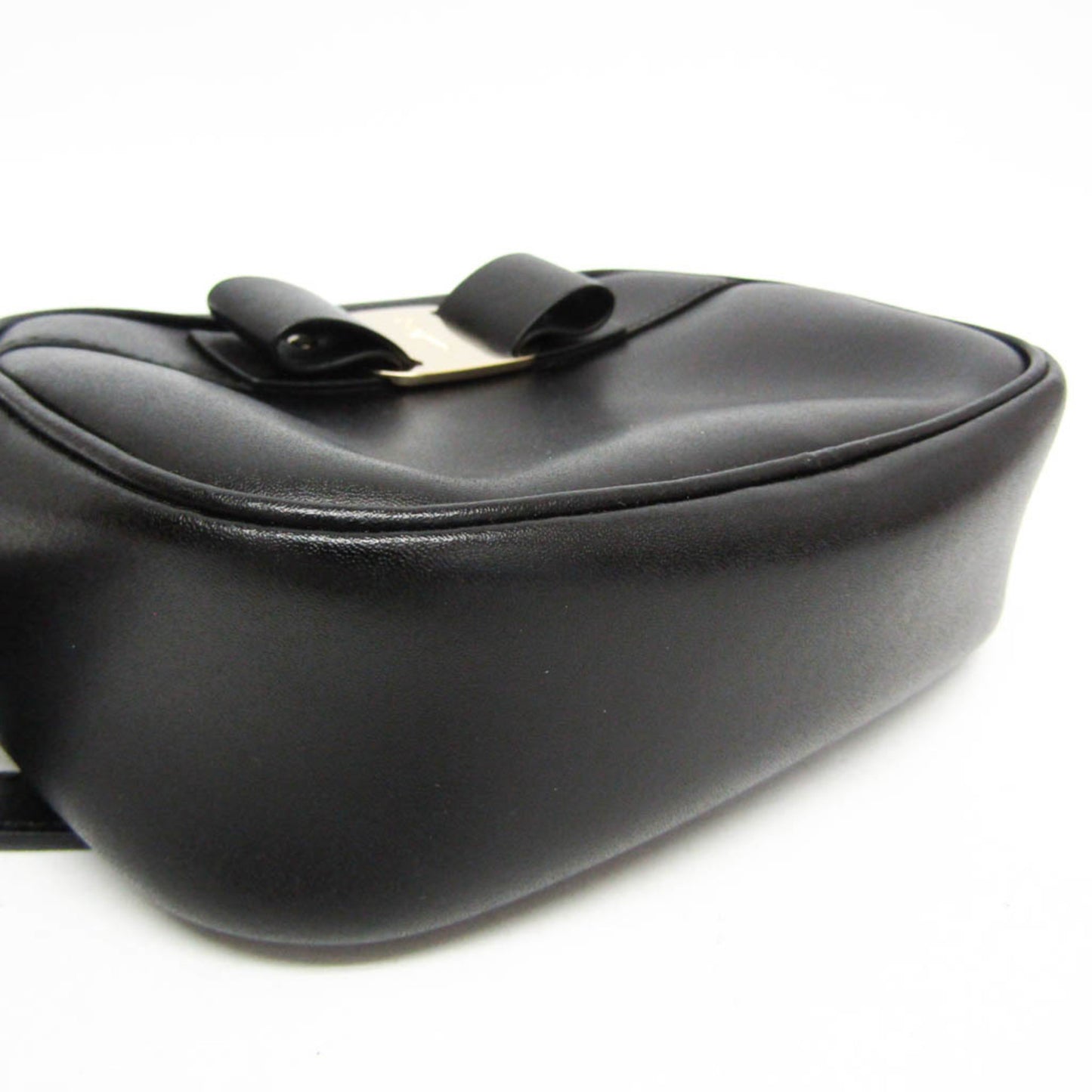 Salvatore Ferragamo Vara · Leather