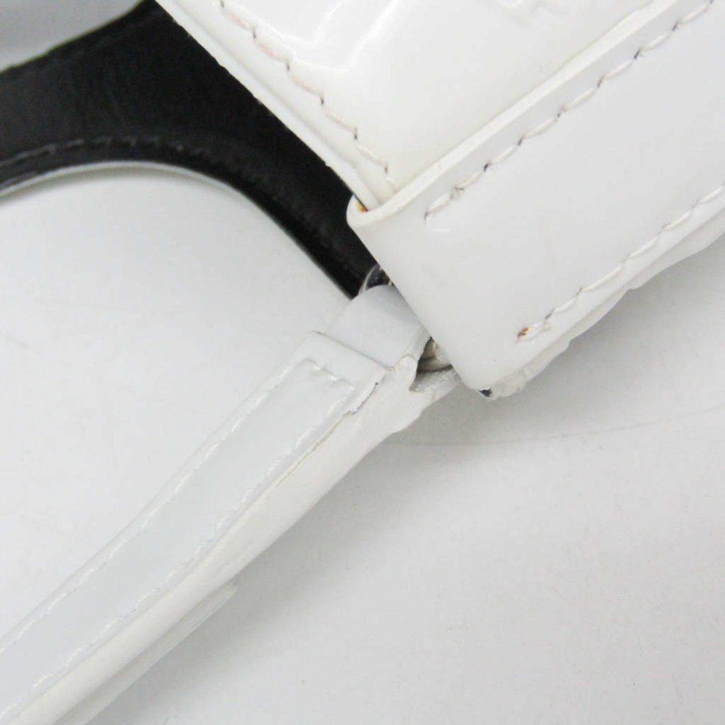 Balenciaga Neo Basket · Patent Leather
