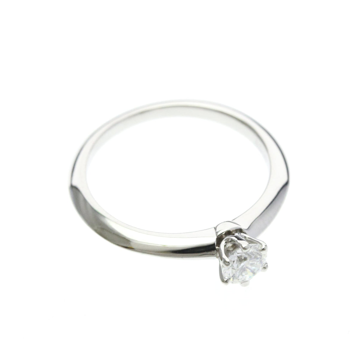 Tiffany Solitaire · Platinum · Diamond