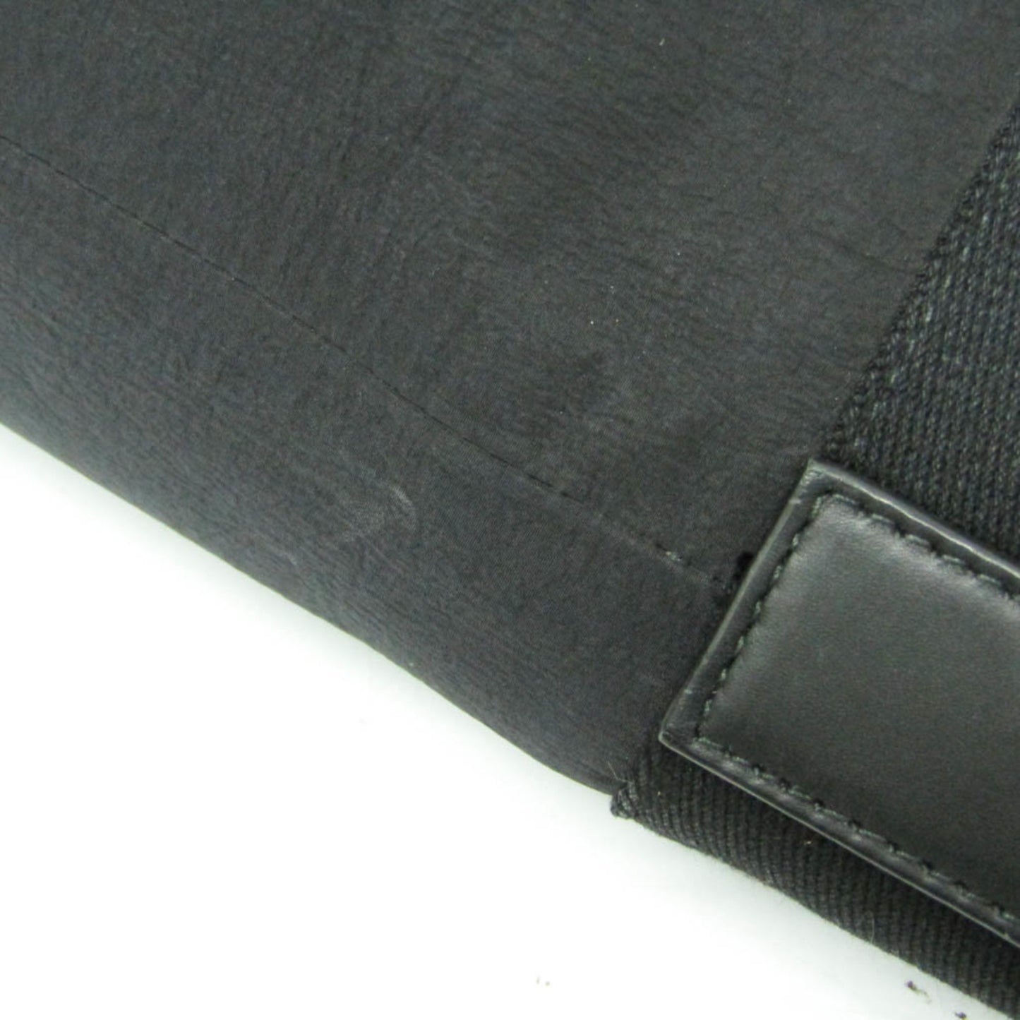 Bottega Veneta Bucket Messenger · Nylon