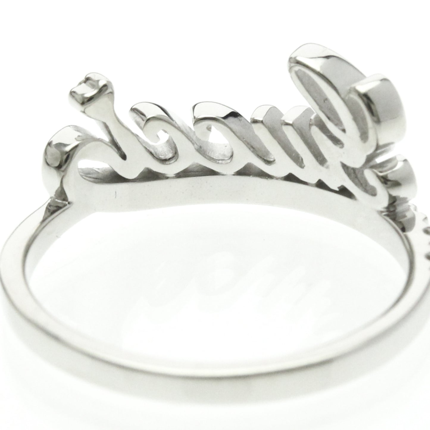 Gucci Logo Signature · 18K White Gold · Diamond