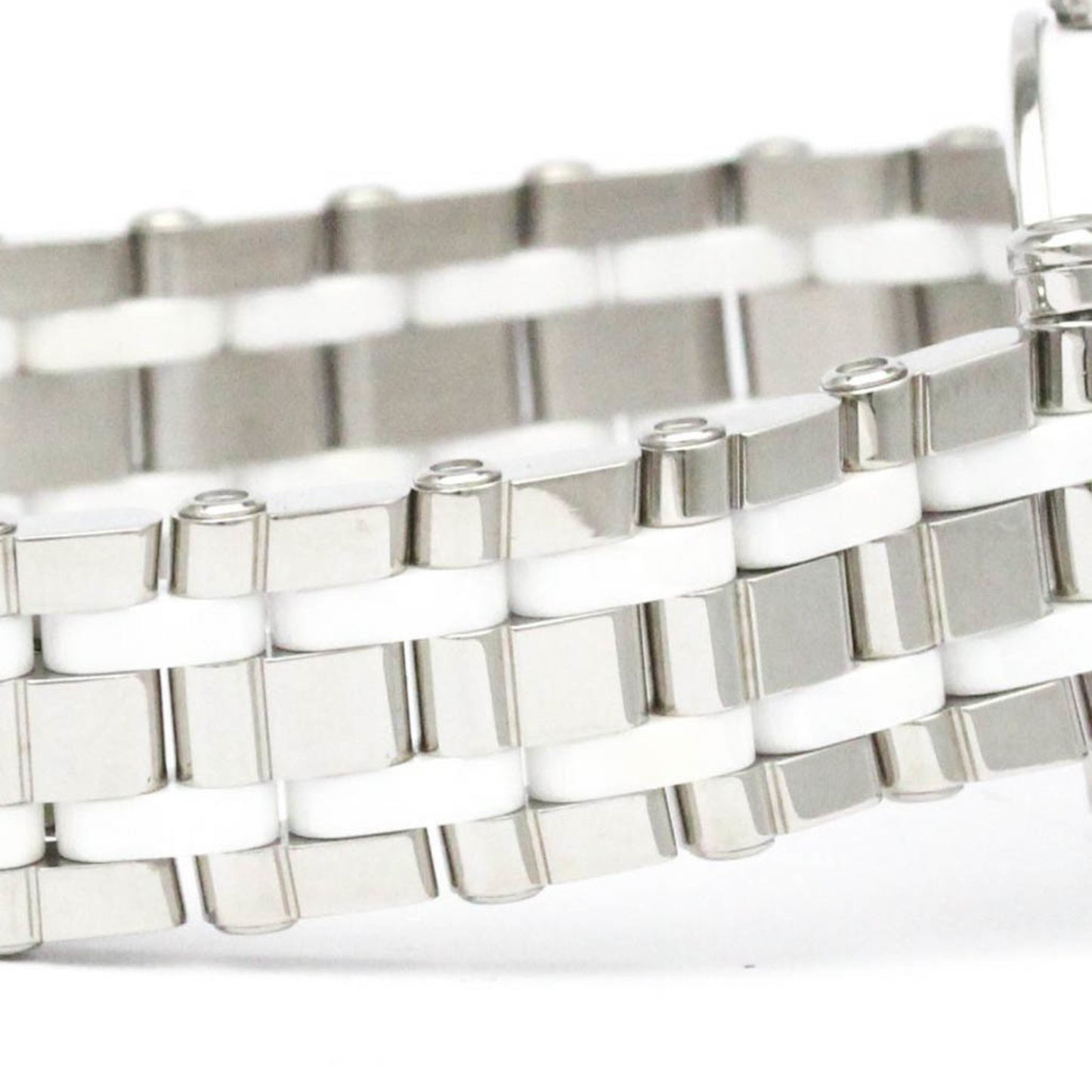 Tiffany Atlas · Ceramic · Steel