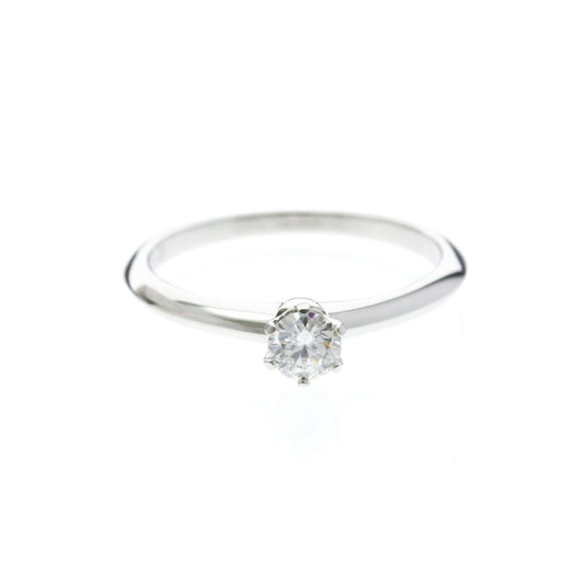 Tiffany Solitaire · Platinum · Diamond 0.23ct · Size 5.8 (EU 52)