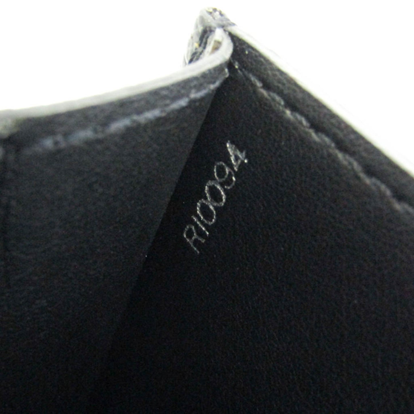 Louis Vuitton Taiga Moscow · Briefcase
