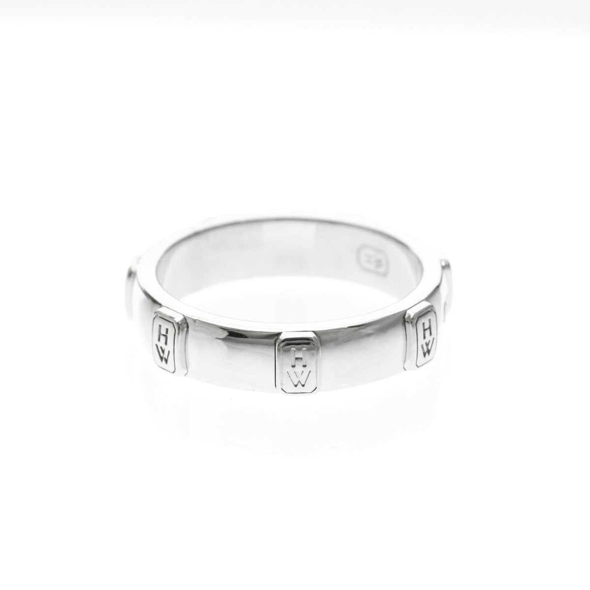 Harry Winston HW Logo · Diamond · 18K White Gold