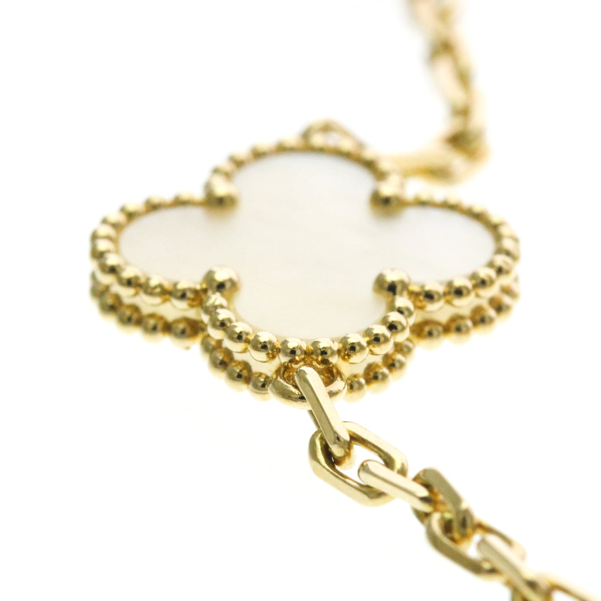 Van Cleef & Arpels Vintage Alhambra · 18K Yellow Gold